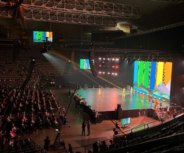 Lichtshow: Green Event Technology Streamt das 50. Jubiläum der Olympischen Spiele