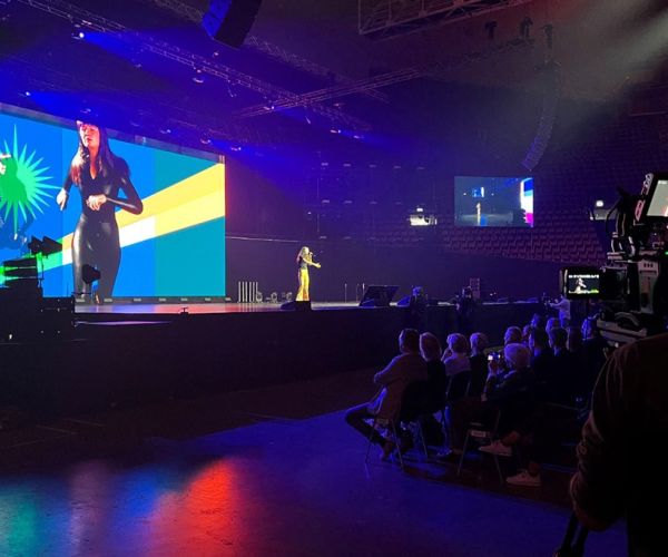 Bühne: Green Event Technology Streamt das 50. Jubiläum der Olympischen Spiele